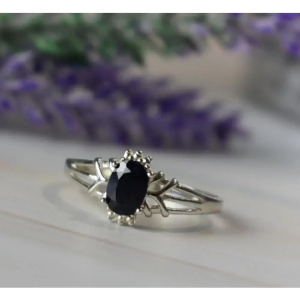 925 Sterling Silver Black Spinel Ring Size 10.25